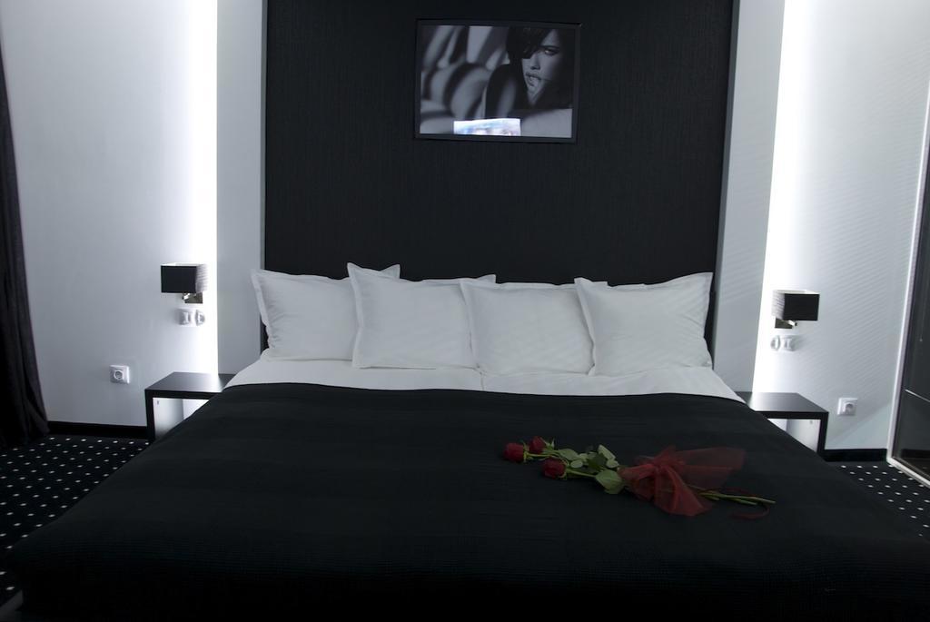 Hotel Fashion - Free Parking София Экстерьер фото